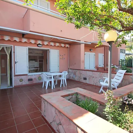 Villa Santa Lucia Con Patio E Giardino By Wonderful Italy *